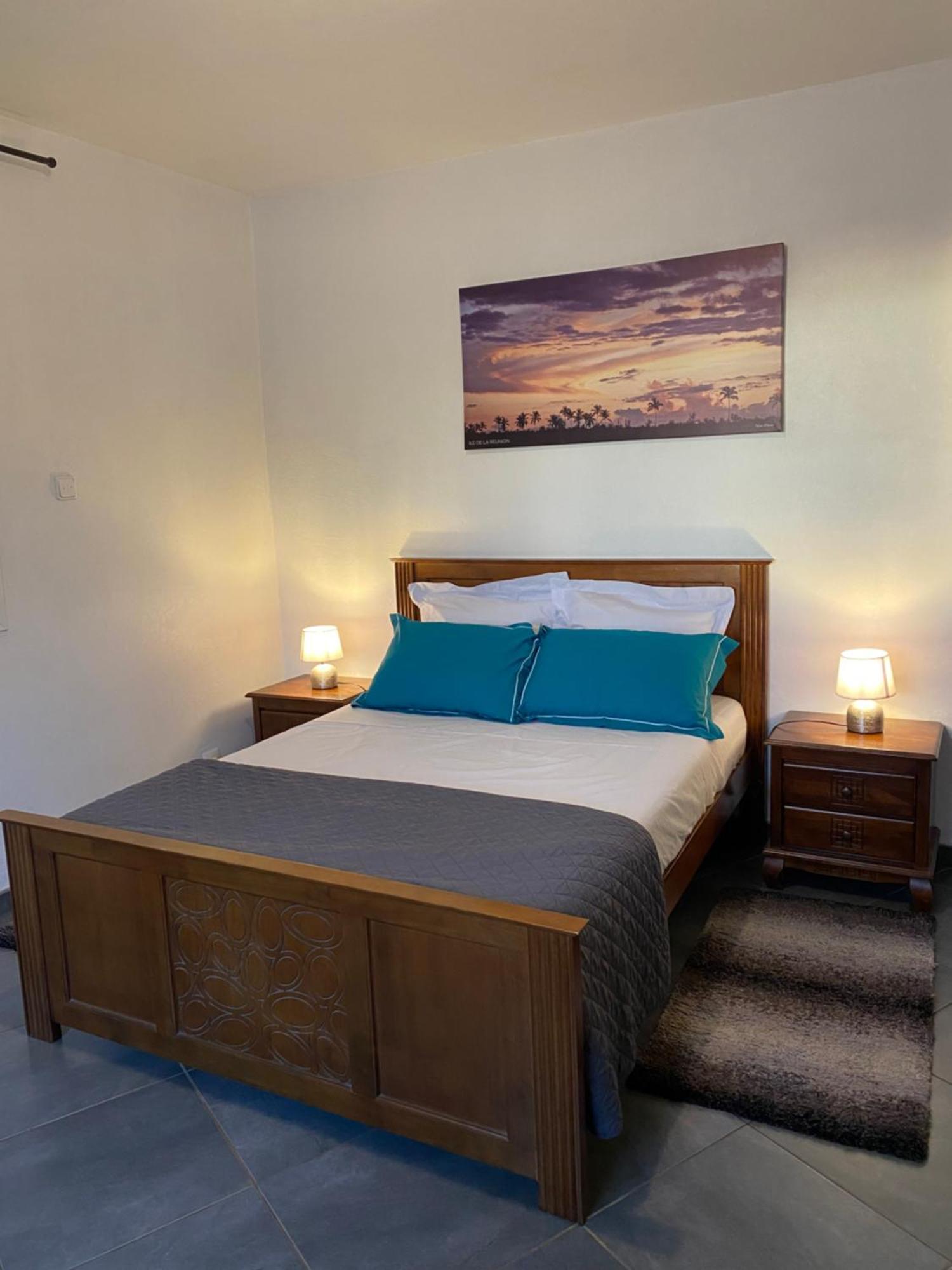 Ferme L'Eau De Coco Bed & Breakfast Saint-Paul Ngoại thất bức ảnh
